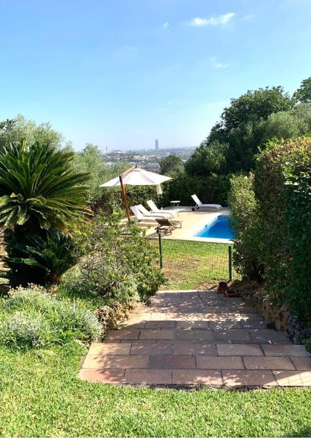 Chalet Con Vistas A Sevilla Gelves المظهر الخارجي الصورة